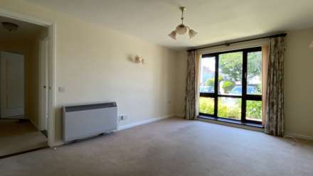 GREAT VALUE 2 BED APARTMENT, St Clement Coast Rd, Image 8