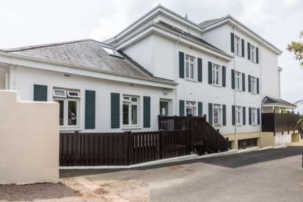 BRIGHT & LIGHT ONE BED APARTMENT, La Rue De Trachy, St Lawrence, Image 17