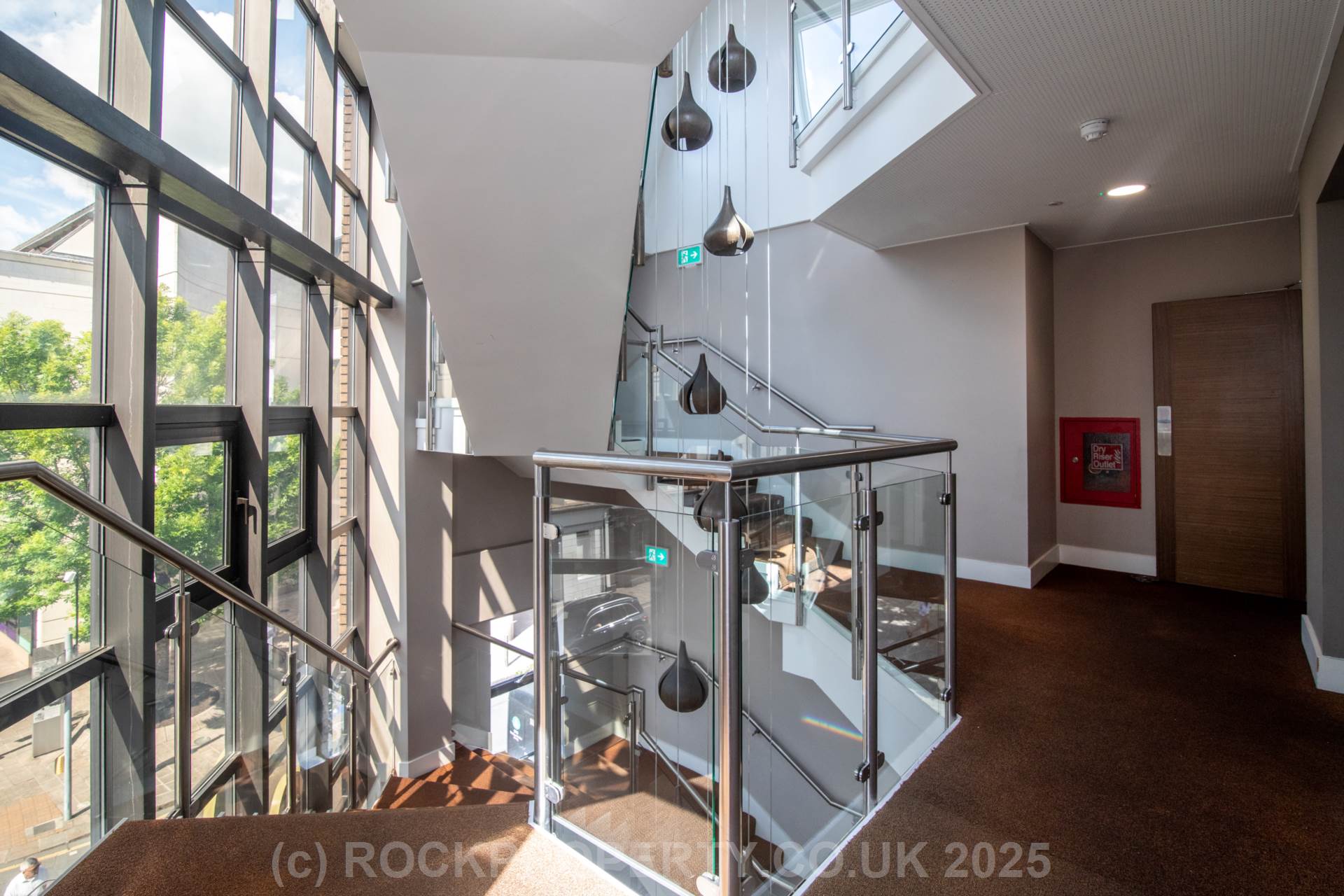 SUPERB 1 BED WITH W/F BALCONY, Bath Street, St Helier, Image 14