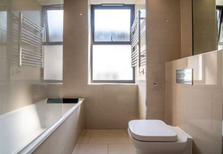 SUPERB 1 BED WITH W/F BALCONY, Bath Street, St Helier, Image 12