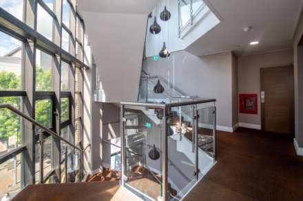 SUPERB 1 BED WITH W/F BALCONY, Bath Street, St Helier, Image 14