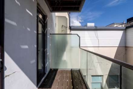 SUPERB 1 BED WITH W/F BALCONY, Bath Street, St Helier, Image 8