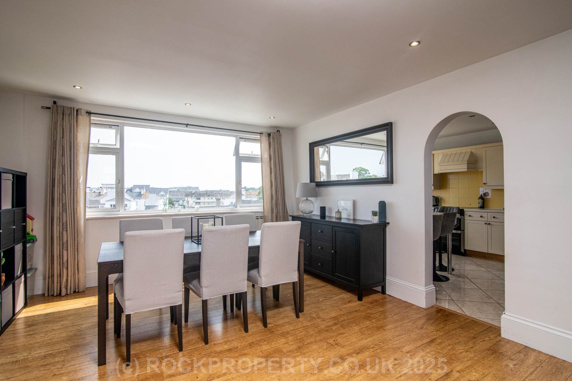 3 BED 2 BATH DUPLEX APARTMENT, Grosvenor Terrace, St Helier, Image 17