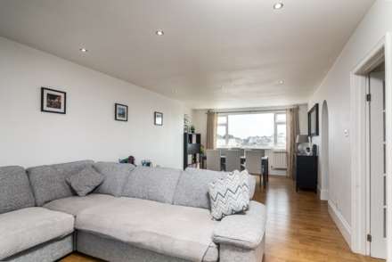 3 BED 2 BATH DUPLEX APARTMENT, Grosvenor Terrace, St Helier, Image 14