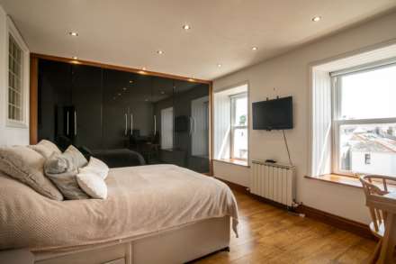 3 BED 2 BATH DUPLEX APARTMENT, Grosvenor Terrace, St Helier, Image 9