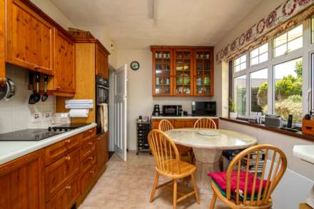 Large 4 Bed Detached House, Le Mont Felard, St Lawrence, Image 10