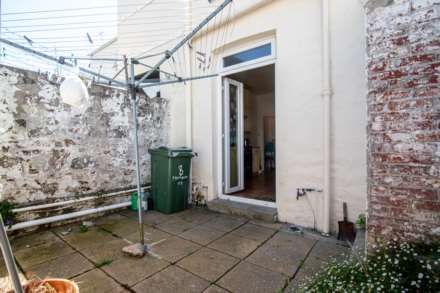SPACIOUS 3 BED 2 BATH, Pomona Road, St Helier, Image 18