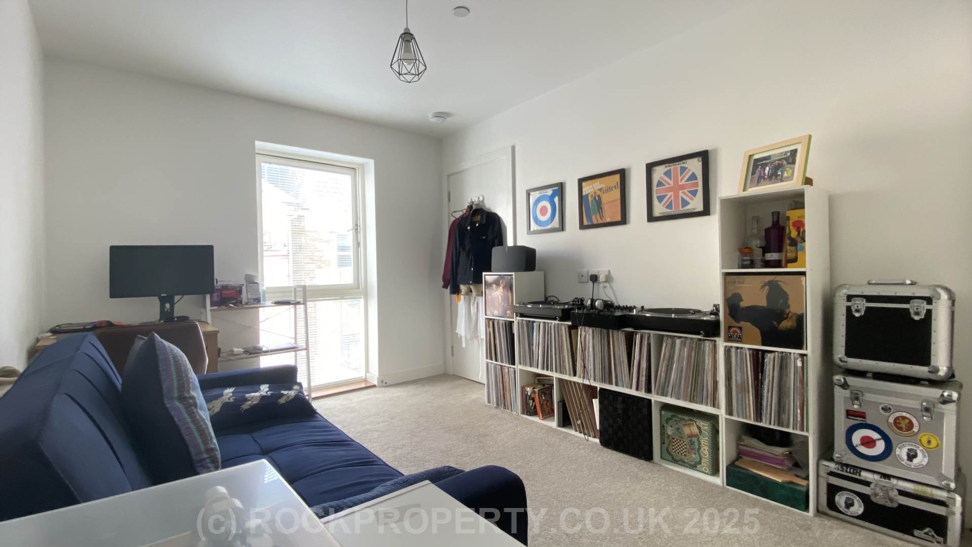 STUNNING 2 BED 2 BATH, Hilary Street, St Helier, Image 15