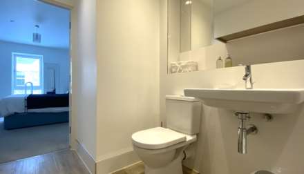 STUNNING 2 BED 2 BATH, Hilary Street, St Helier, Image 14
