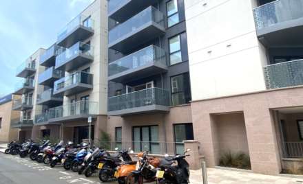 STUNNING 2 BED 2 BATH, Hilary Street, St Helier, Image 21