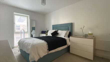 STUNNING 2 BED 2 BATH, Hilary Street, St Helier, Image 9