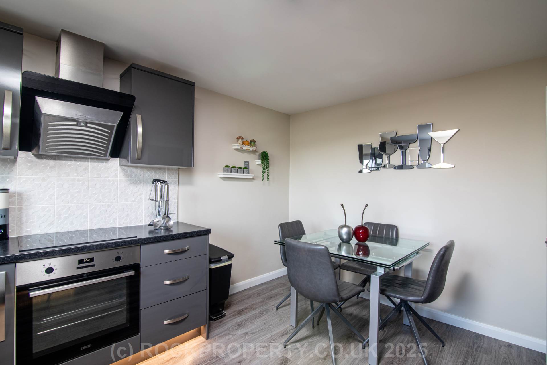 SPACIOUS 4 BED 3 BATH FAMILY HOME, Le Clos Vaze, St John's Road, Image 10