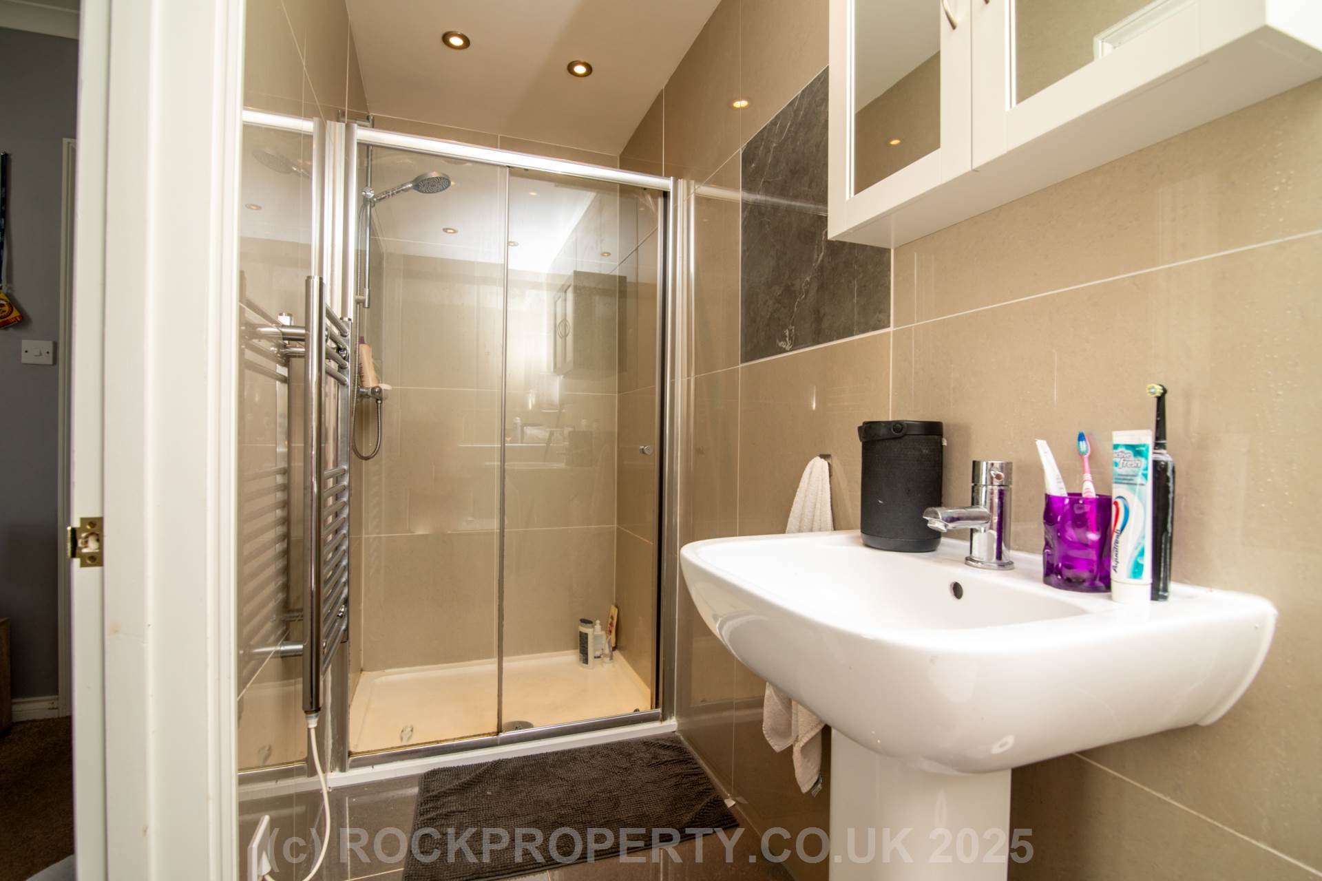 OPEN HOUSE / 10.00 - 10.45 / SAT 2 AUGUST, Stopford Rd, St Helier, Image 13