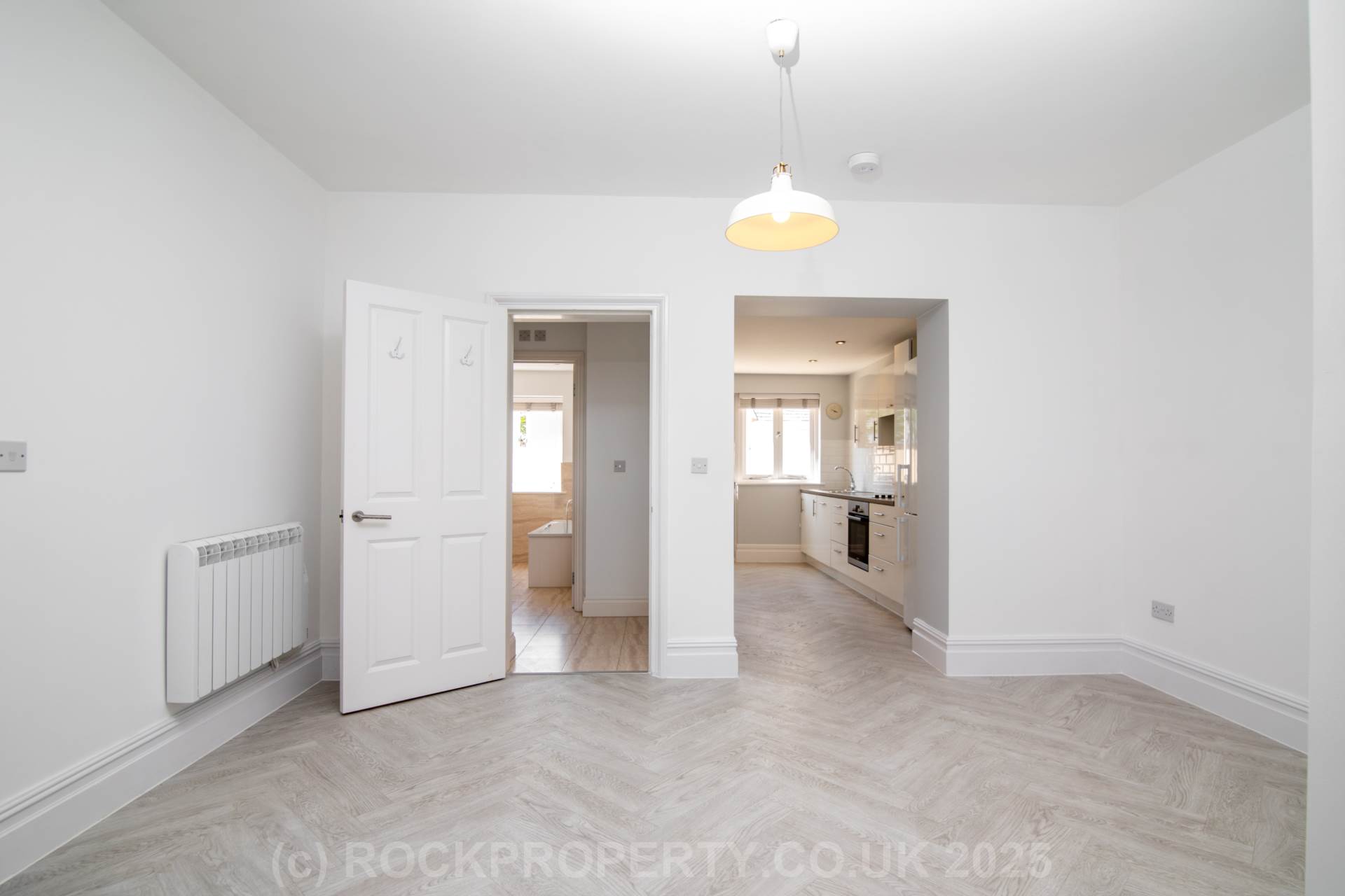 LET AGREED BY ROCKPROPERTY, Gorey Village Main Road, Grouville, Image 11