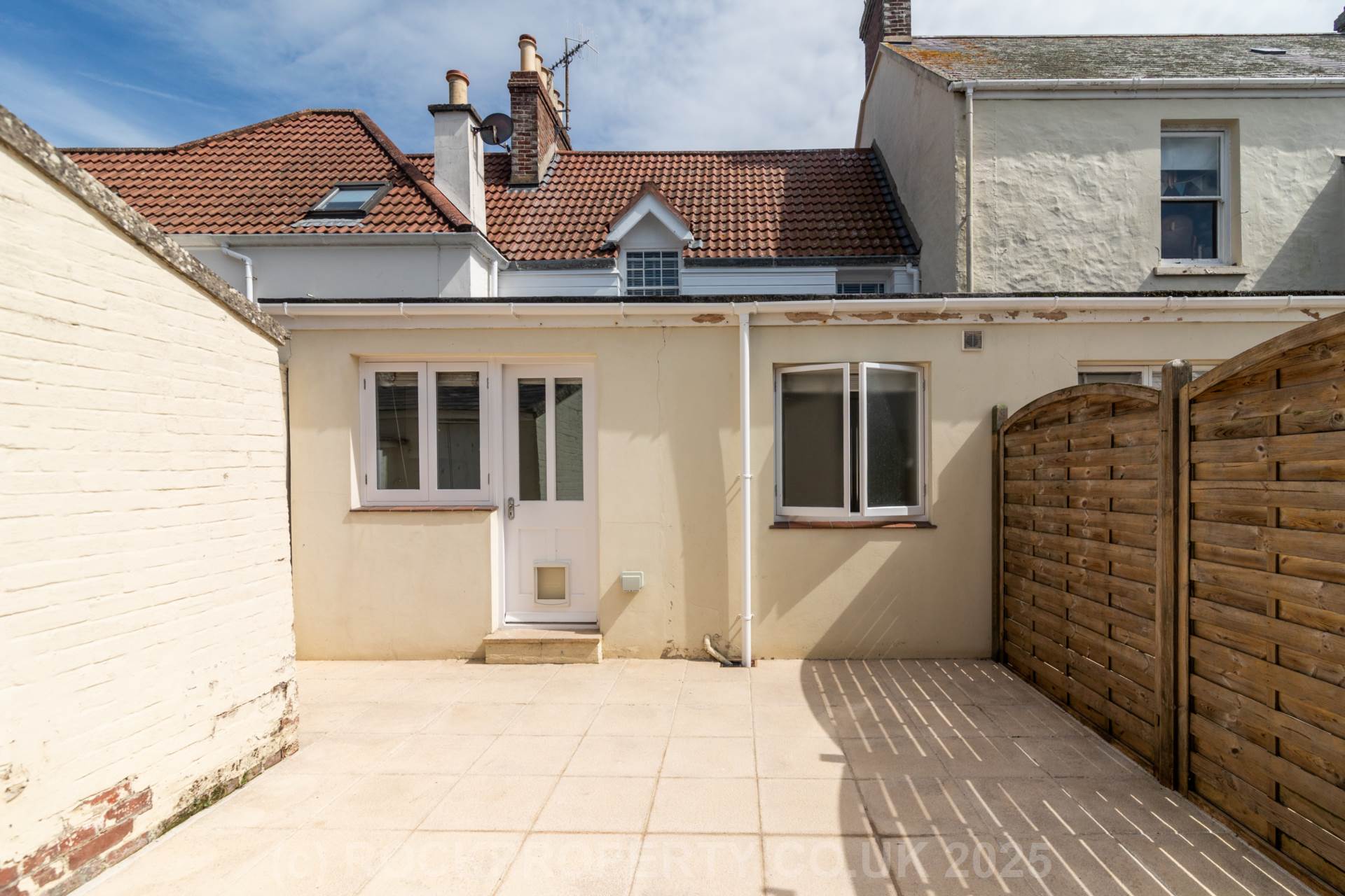 LET AGREED BY ROCKPROPERTY, Gorey Village Main Road, Grouville, Image 3