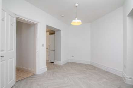 LET AGREED BY ROCKPROPERTY, Gorey Village Main Road, Grouville, Image 12