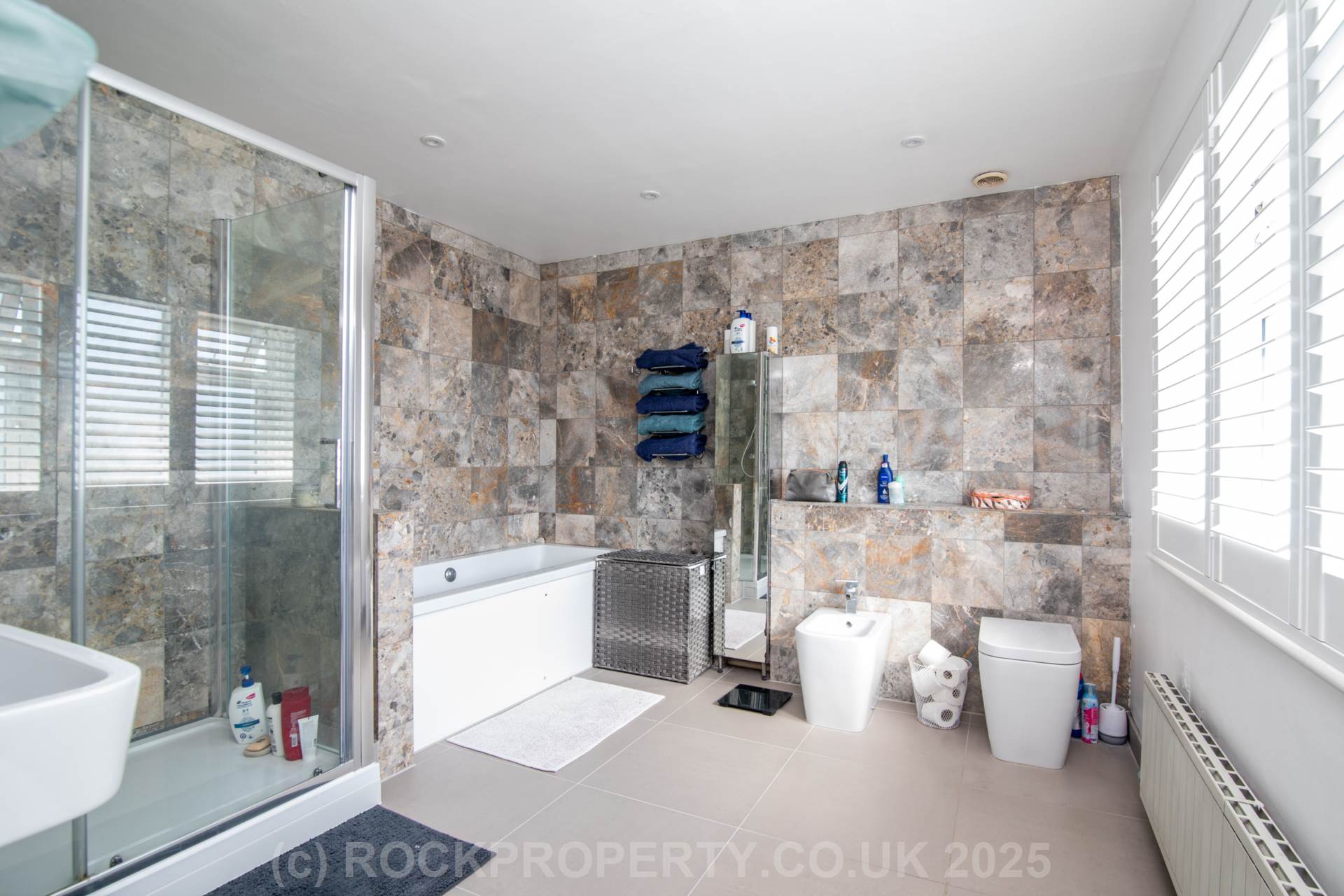DETACHED 4 BED 2 BATH HOME, Le Clos Du Roncherez, St Brelade, Image 20
