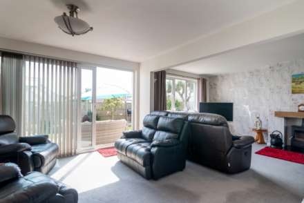 DETACHED 4 BED 2 BATH HOME, Le Clos Du Roncherez, St Brelade, Image 12