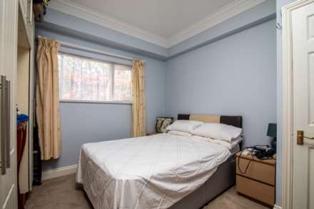 HUGE 2 DOUBLE BED + S/F TERRACE, La Grande Route Des Sablons, Grouville, Image 17