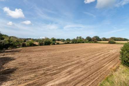 LARGE 1 BED + VIEWS, La Route D`Ebenezer, Rural Trinity