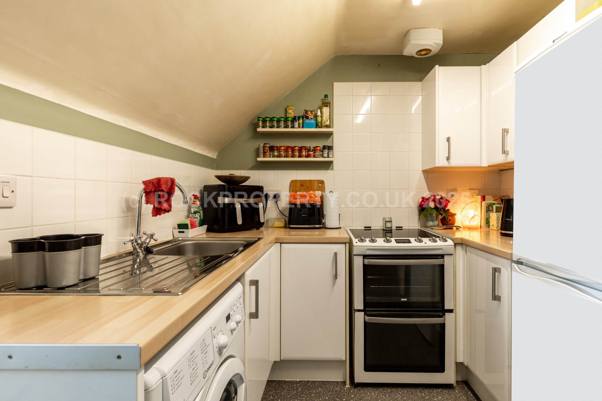 Spacious 1 Bed Flat, Val Plaisant, St Helier, Image 10