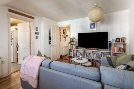 Spacious 1 Bed Flat, Val Plaisant, St Helier, Image 7