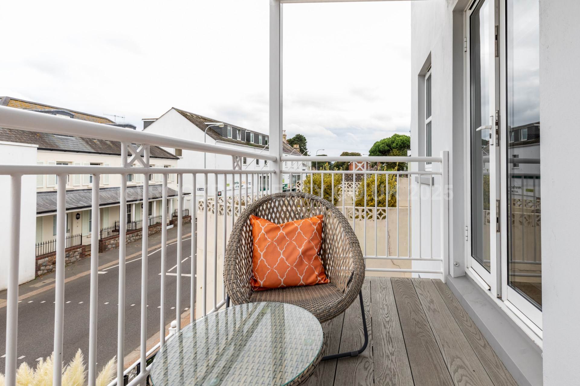 Modern 1 Bed / Balcony / Parking, La Route De St Aubin, St Lawrence, Image 7
