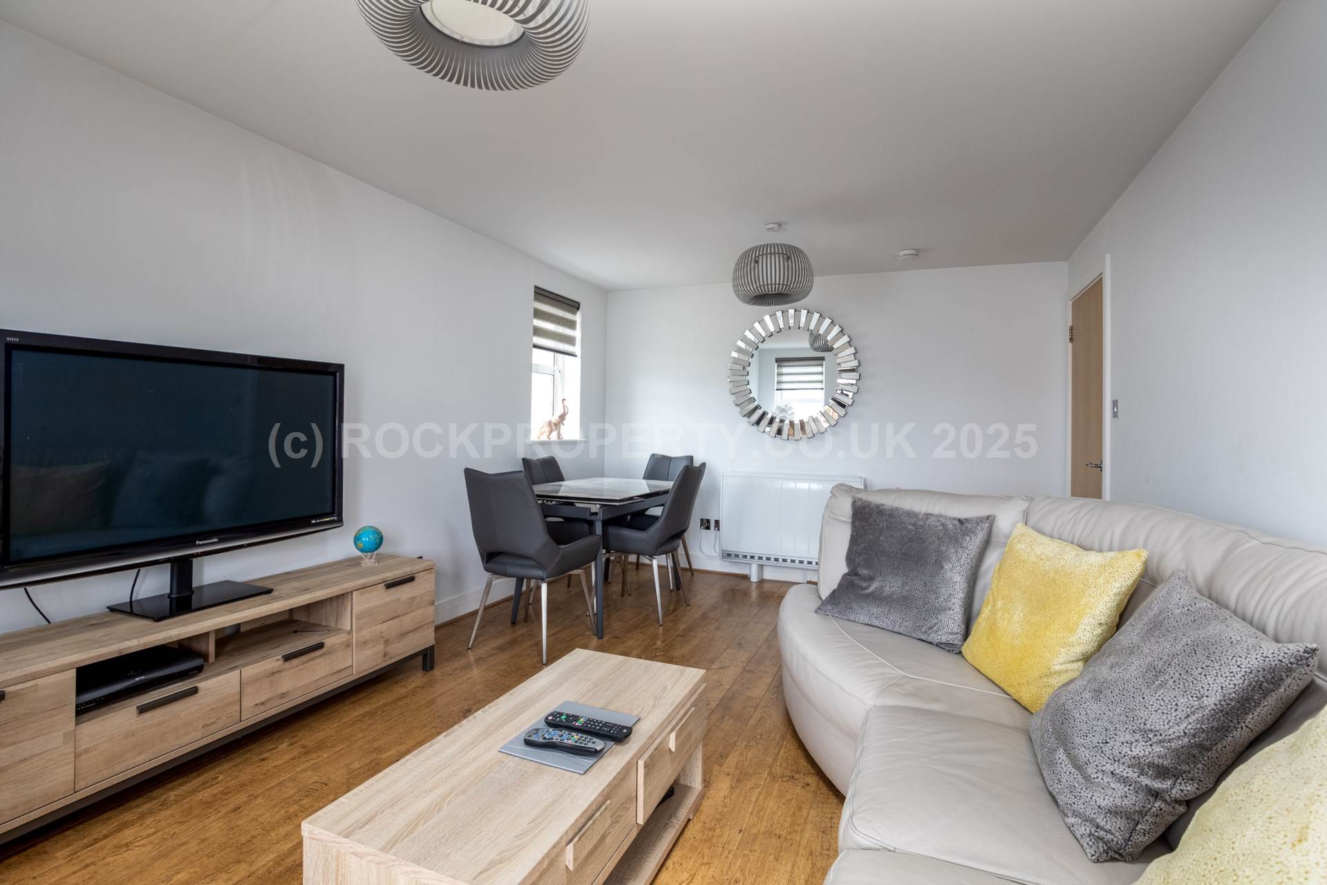 Modern 1 Bed / Balcony / Parking, La Route De St Aubin, St Lawrence, Image 8
