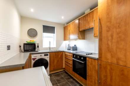 Modern 1 Bed / Balcony / Parking, La Route De St Aubin, St Lawrence, Image 12