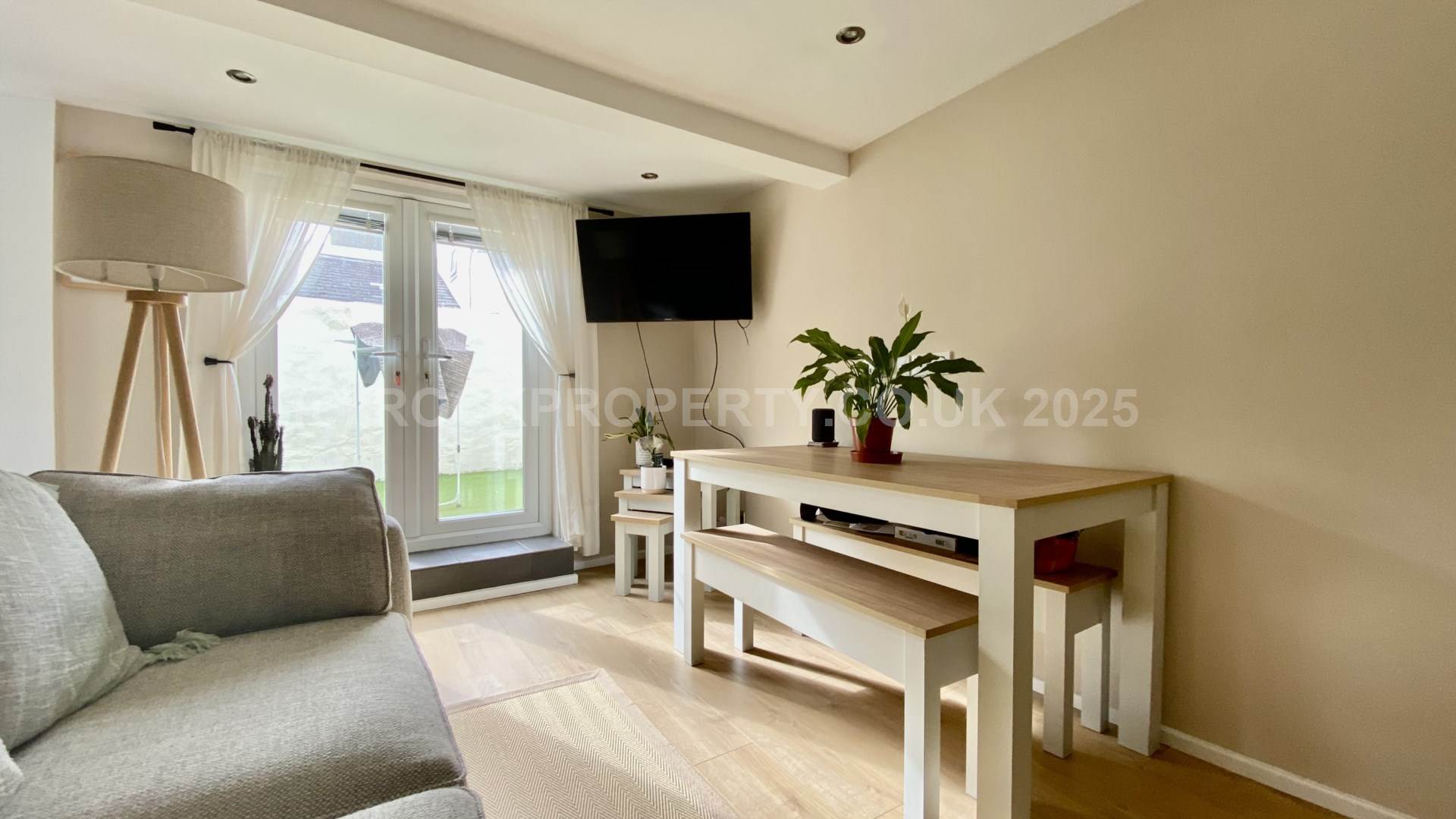 VERSATILE 3 BED 2 BATH HOME, Byron Lane, St Helier, Image 12