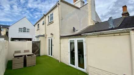 VERSATILE 3 BED 2 BATH HOME, Byron Lane, St Helier, Image 22