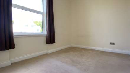 LARGE 1 BED + PARKING, Rouge Bouillon, St Helier, Image 9