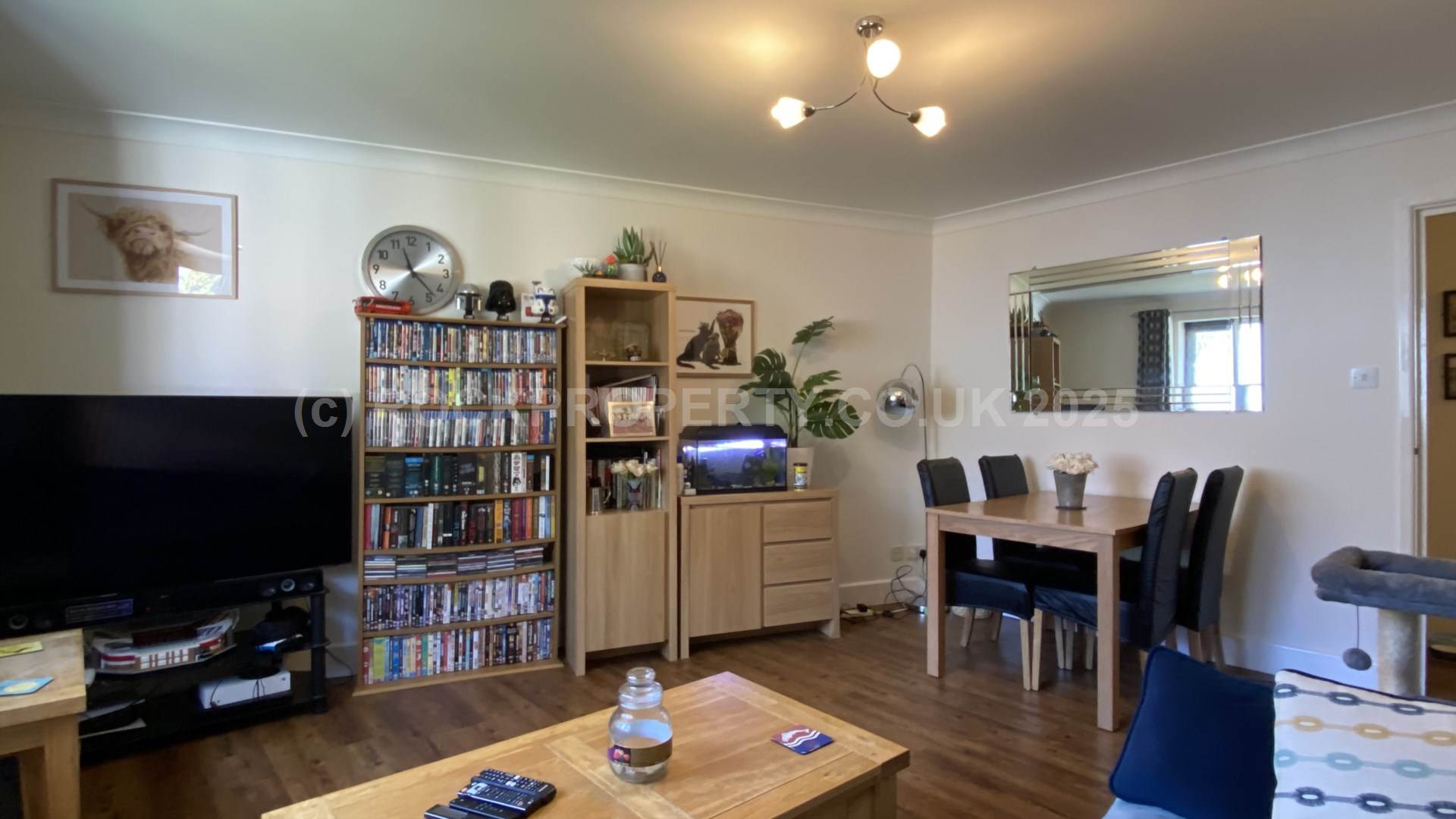 Spacious 1 Bed + Parking, Waverley Crescent, St Saviours Rd, Image 6