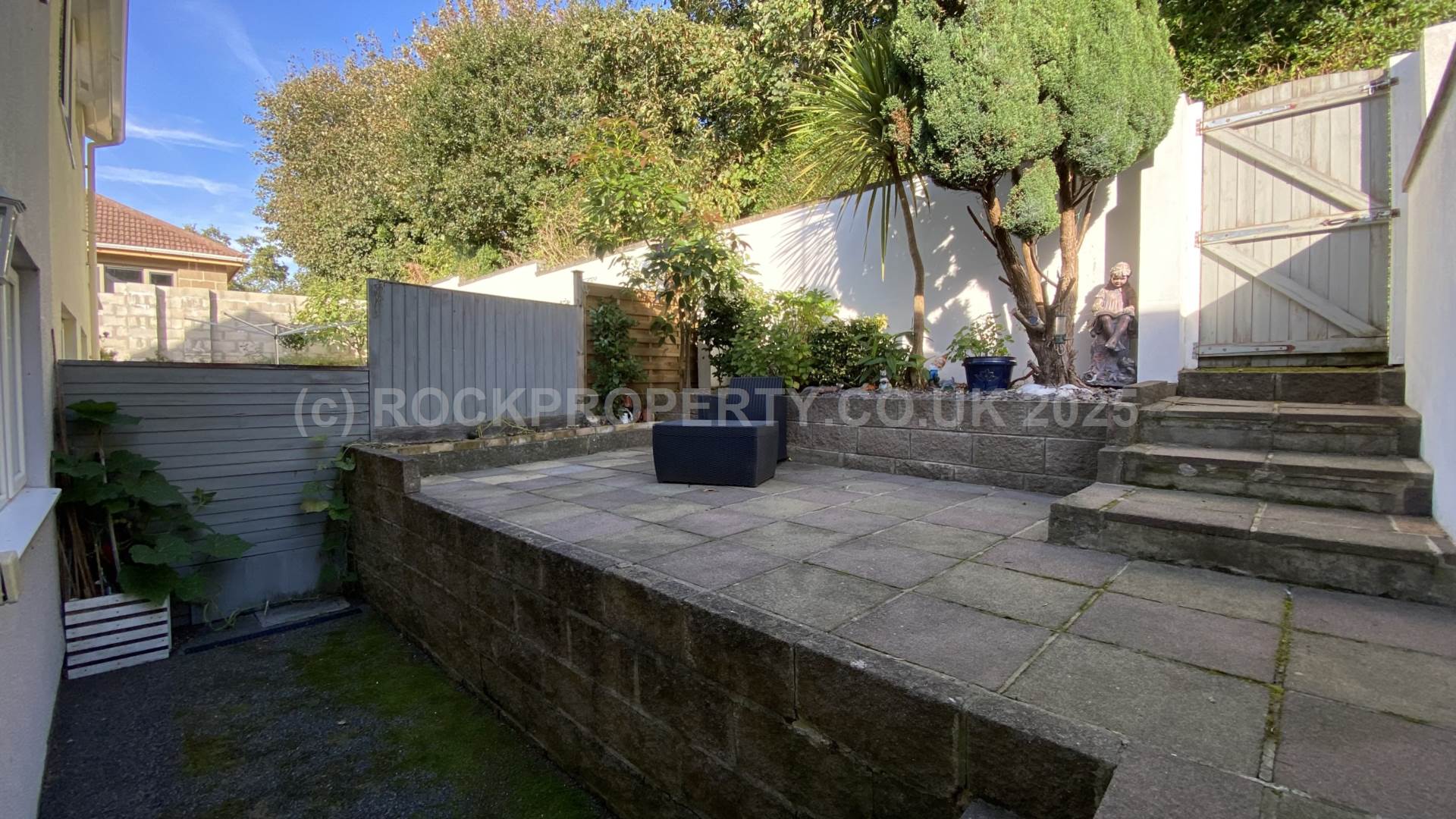 3 Bed Home / Private Garden / Parking, Willow Grove, Town Outskirts, Image 20