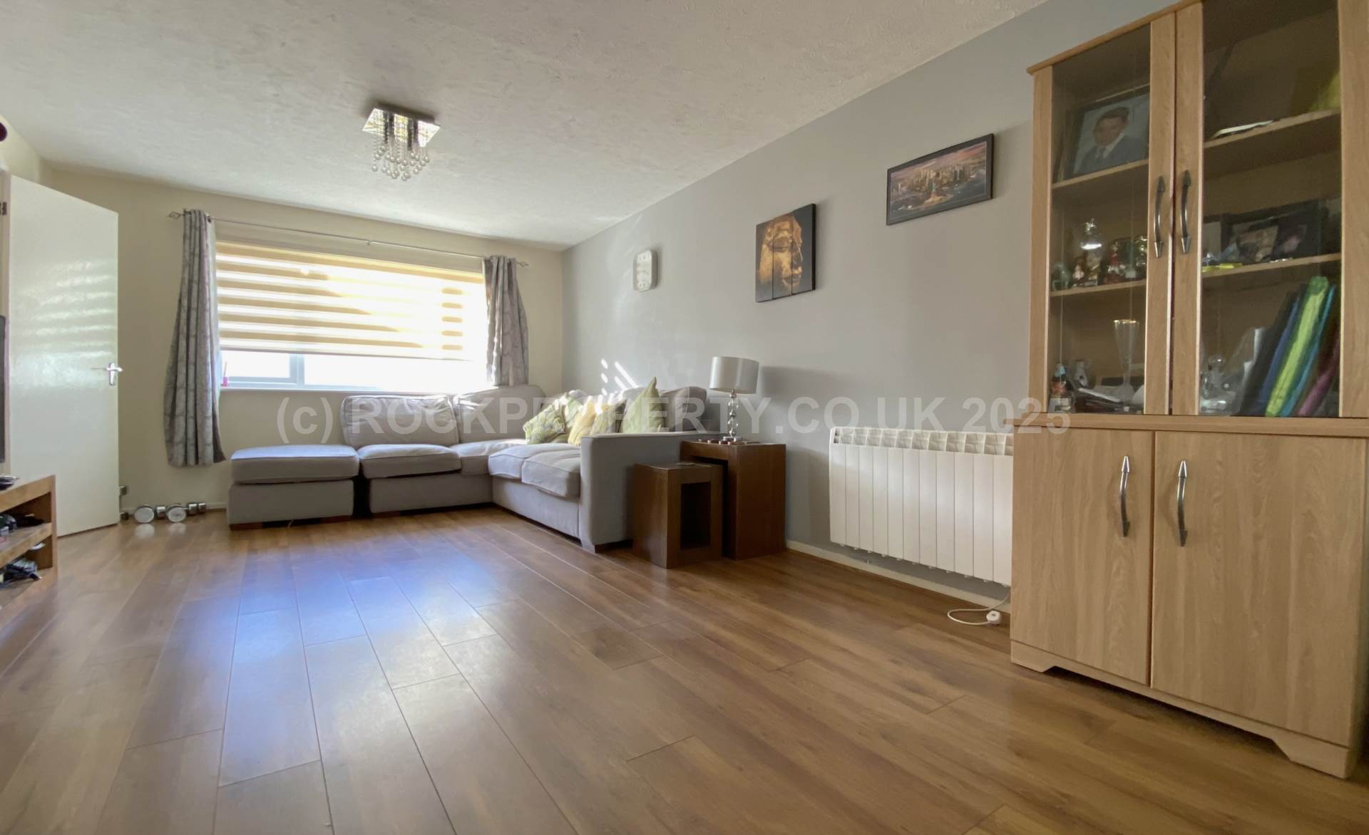 3 Bed Home / Private Garden / Parking, Willow Grove, Town Outskirts, Image 7