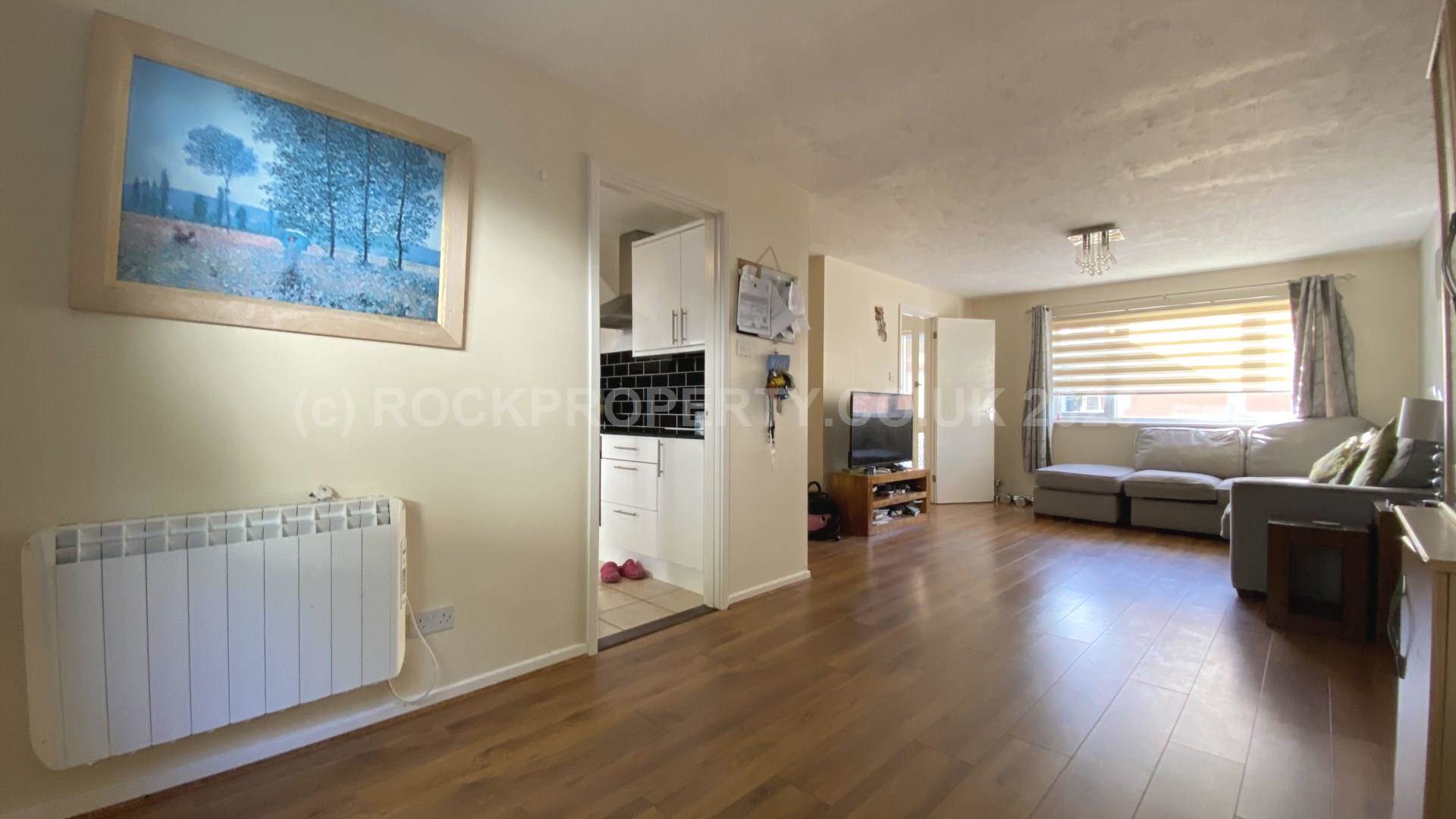 3 Bed Home / Private Garden / Parking, Willow Grove, Town Outskirts, Image 8
