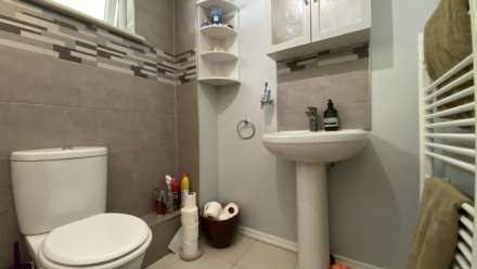 3 Bed Home / Private Garden / Parking, Willow Grove, Town Outskirts, Image 19