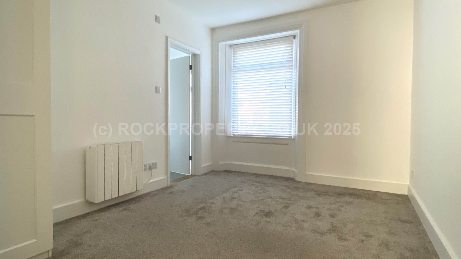 Spacious 1 Bed at Havre Des Pas, Coast Road, St Helier, Image 13