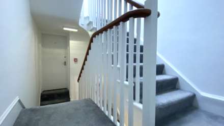Spacious 1 Bed at Havre Des Pas, Coast Road, St Helier, Image 19