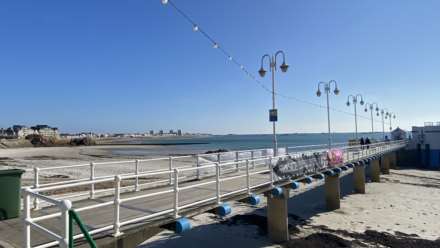 Spacious 1 Bed at Havre Des Pas, Coast Road, St Helier, Image 3