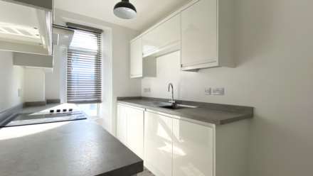 Spacious 1 Bed at Havre Des Pas, Coast Road, St Helier, Image 5