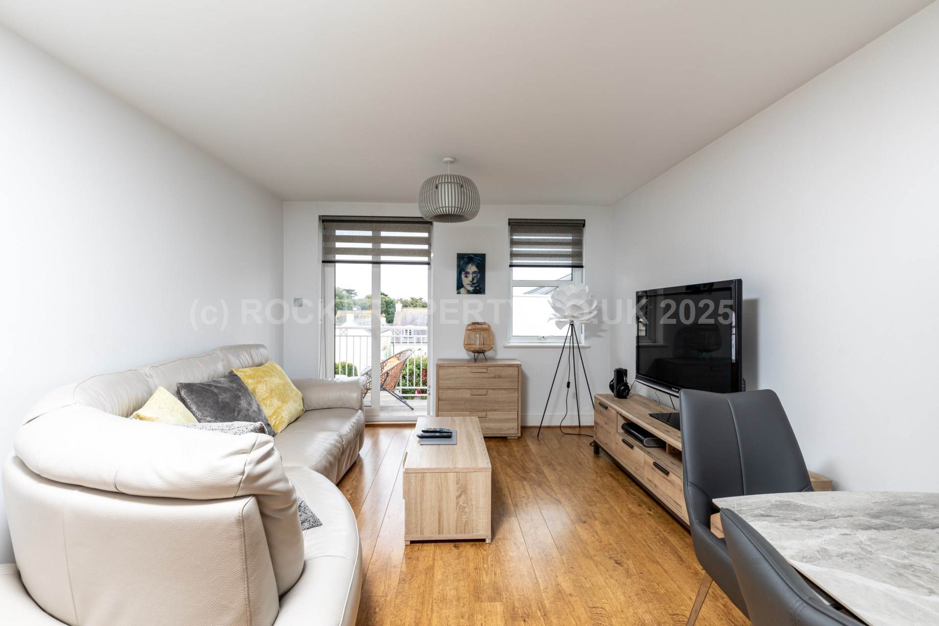 Modern 1 Bed + S/F Balcony, La Route De St Aubin, St Lawrence, Image 3