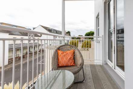 Modern 1 Bed + S/F Balcony, La Route De St Aubin, St Lawrence, Image 7