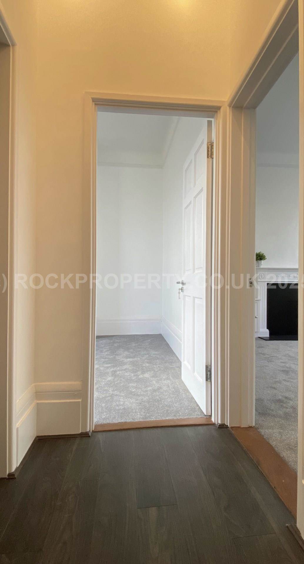 Newly Modernised 1 Bed, Rouge Bouillon, St Helier, Image 6