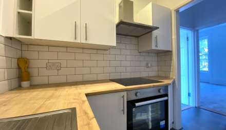 Newly Modernised 1 Bed, Rouge Bouillon, St Helier, Image 10