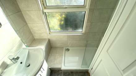 Newly Modernised 1 Bed, Rouge Bouillon, St Helier, Image 13