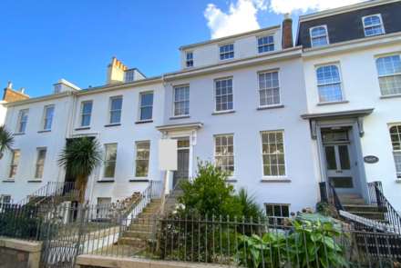 Newly Modernised 1 Bed, Rouge Bouillon, St Helier, Image 15