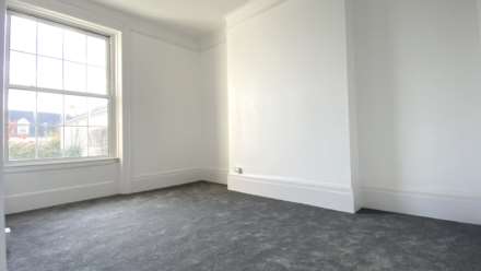 Newly Modernised 1 Bed, Rouge Bouillon, St Helier, Image 5