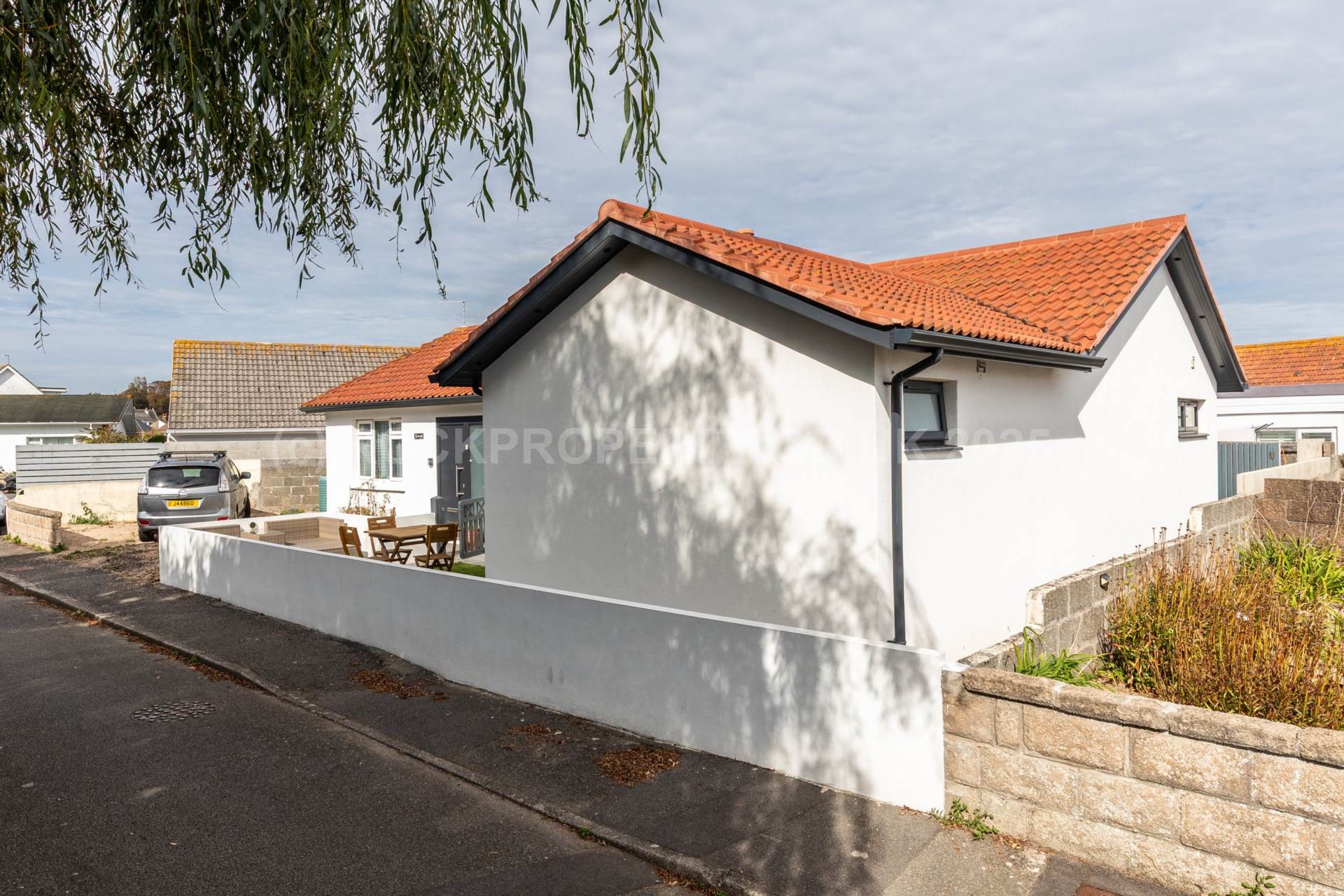 Detached 3 Bed 2 Bath Bungalow, Victoria Road, St Saviour, Image 23