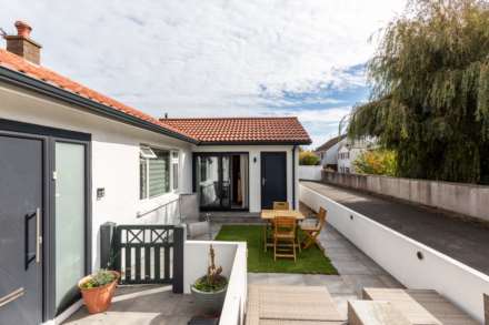 Detached 3 Bed 2 Bath Bungalow, Victoria Road, St Saviour, Image 2